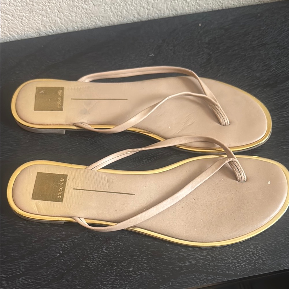 Dolce Vita Tan Women’s Sandals Size 11
